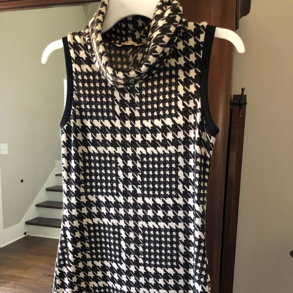 Houndstooth Sleeveless Cowl Neck Sweater Dress